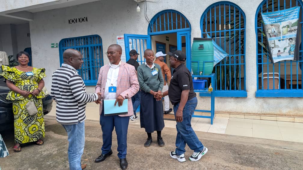 Bukavu : deux agents de l’UNICEF sauvent une élève emportée par les eaux : CONAFOHD salue un acte héroïque exemplaire